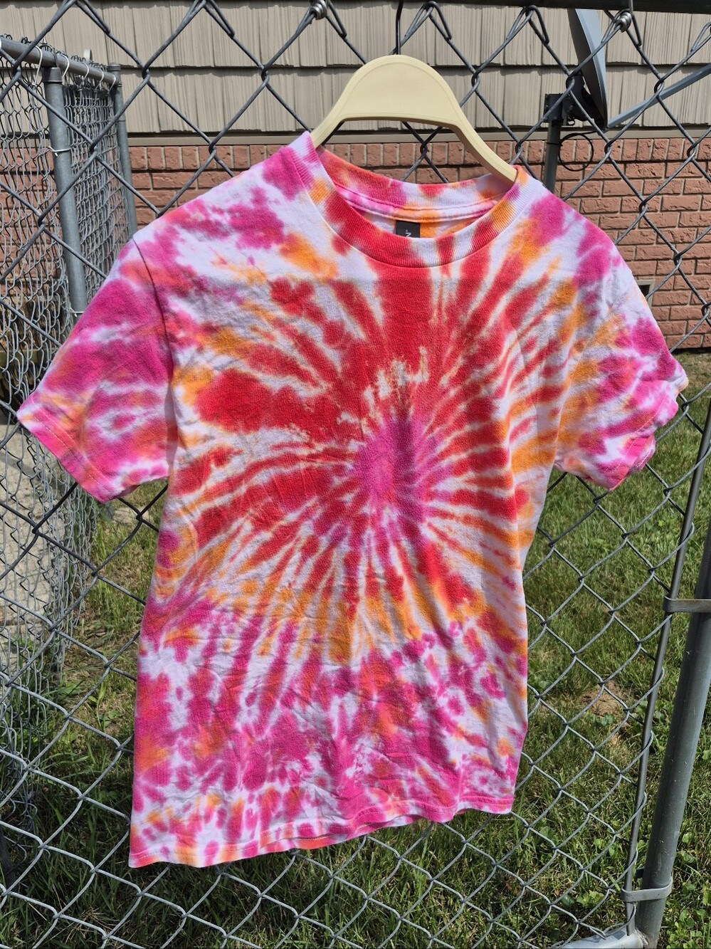 Unisex Small Tie-Dye Shirt